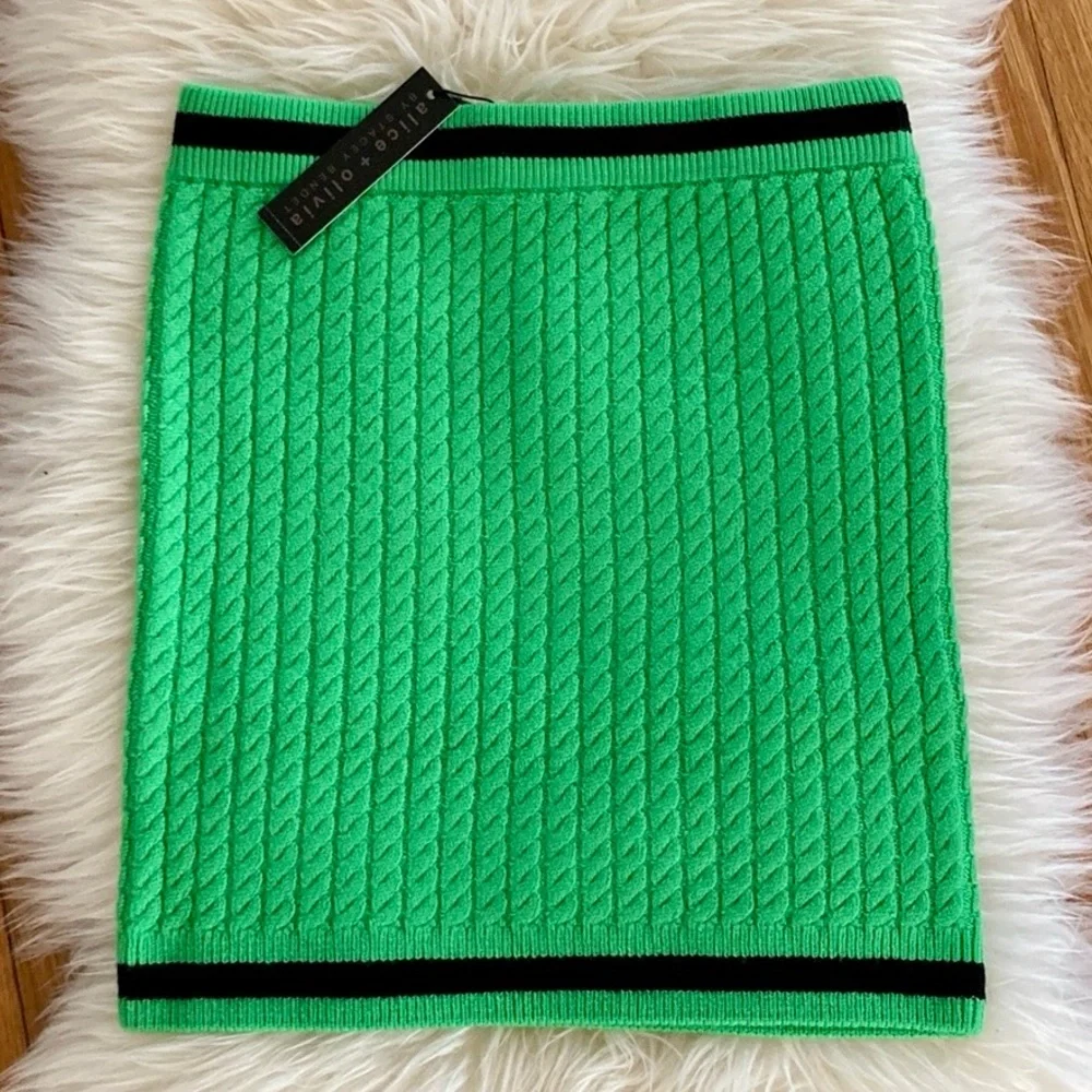 Alice + Olivia Ingrid Wool-Blend Cable Knit Skirt - Picture 11 of 15